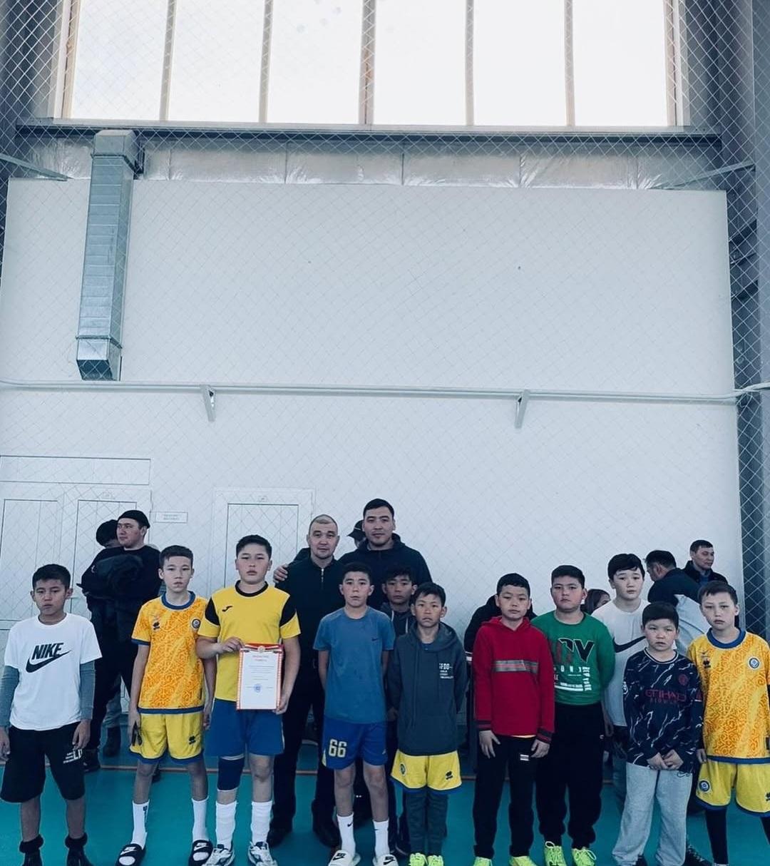 Аудандық «Ұлттық мектеп лигасы» футзалдан ұлдар арасында 2 орынға ие болды!