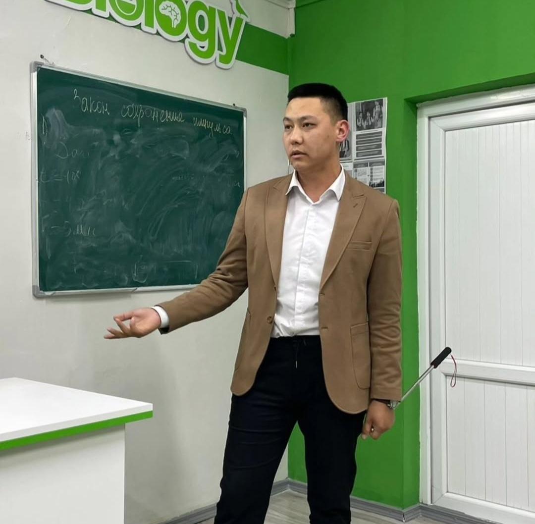 Әкелер мектебі" және "Қамқор" жобаларының есебі